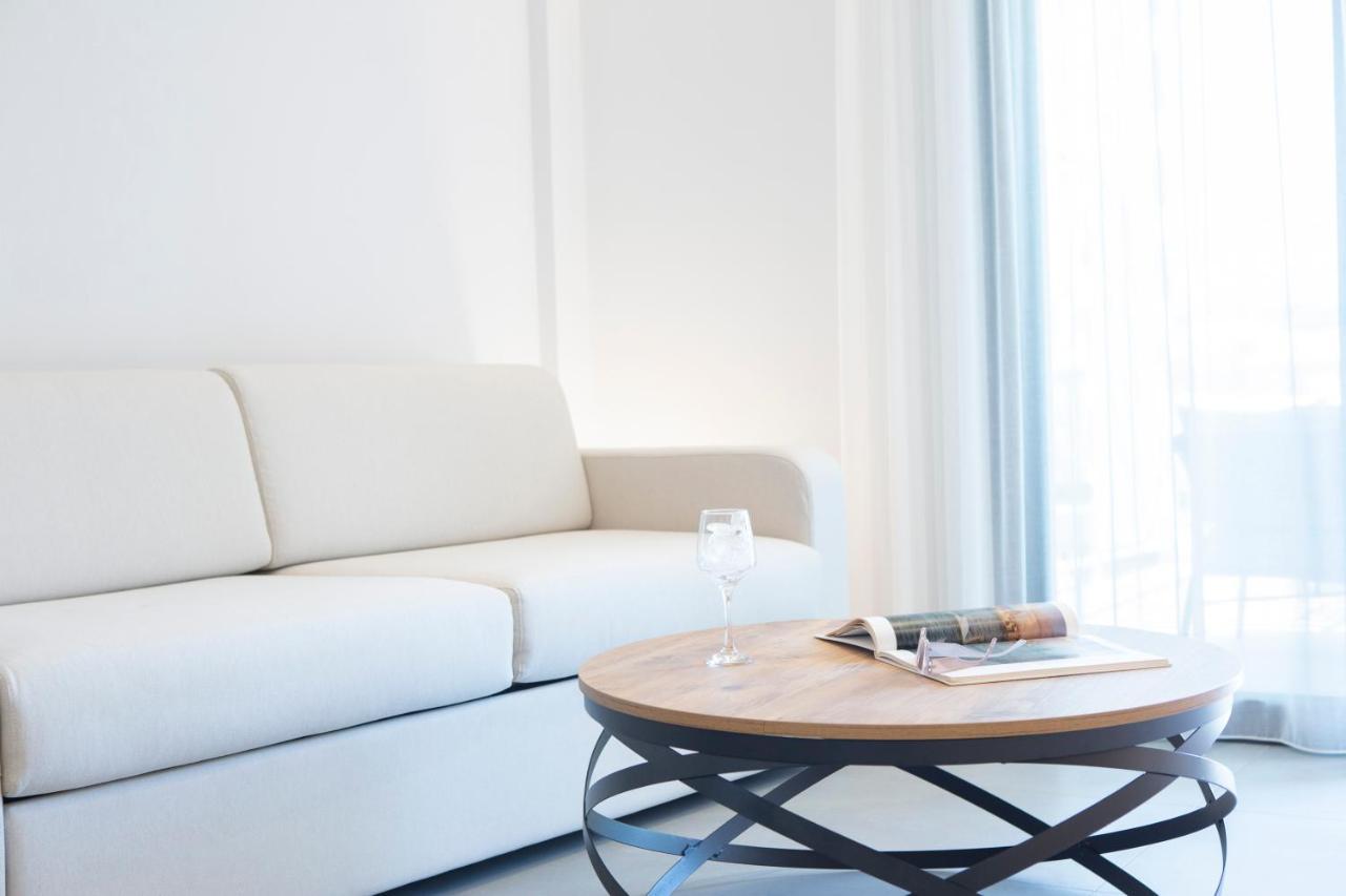ניקיאנה Elianthi Luxury Apartments מראה חיצוני תמונה